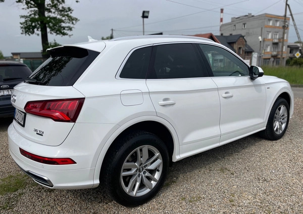 Audi Q5 cena 148900 przebieg: 81800, rok produkcji 2019 z Chełmek małe 781